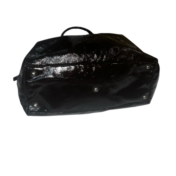 Yves Saint Laurent Boston Shoulder Bag - Picture 5 of 8